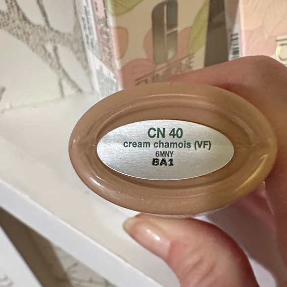 Clinique Even Better Makeup and Blush Set - Picture 4 of 6